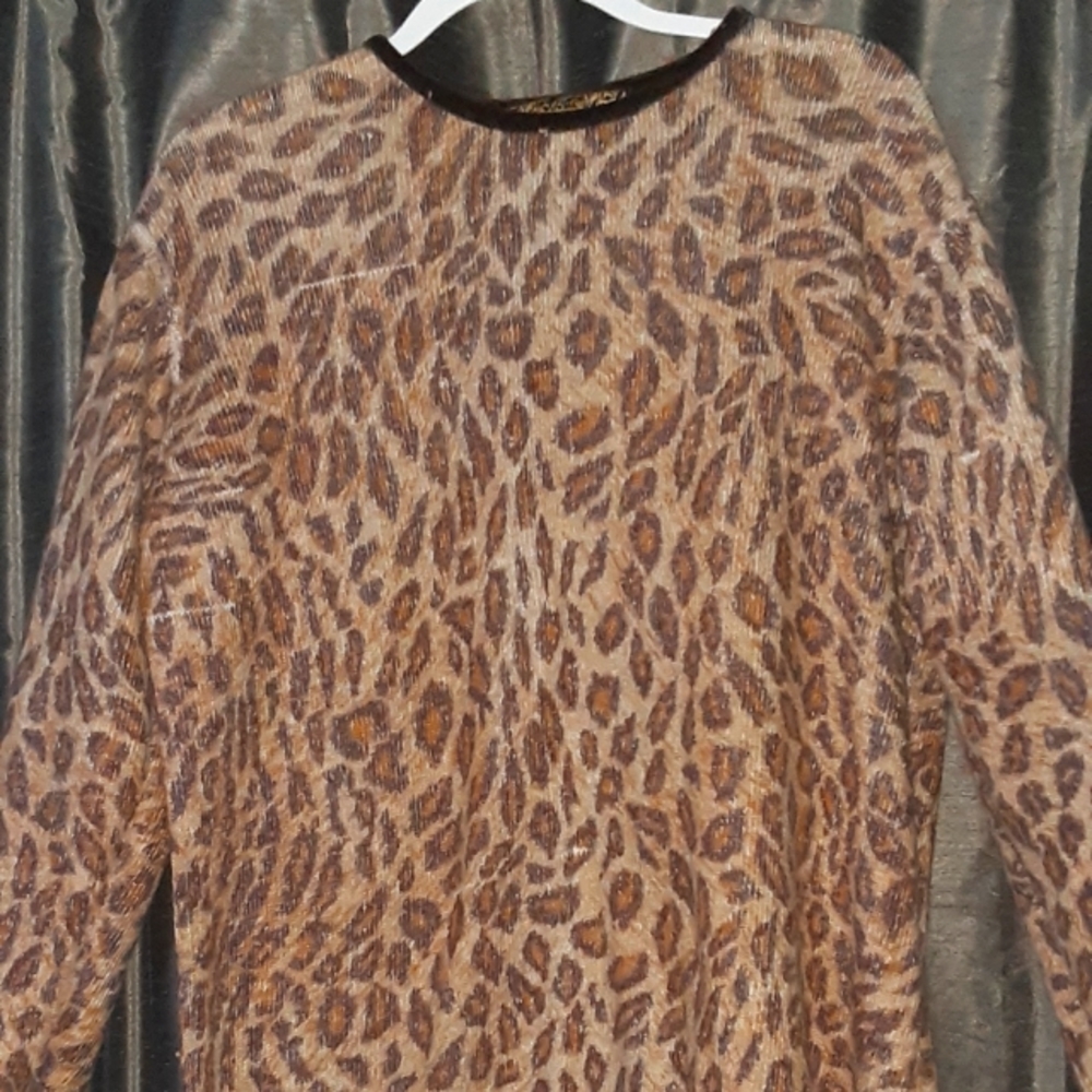 Woman's sweater